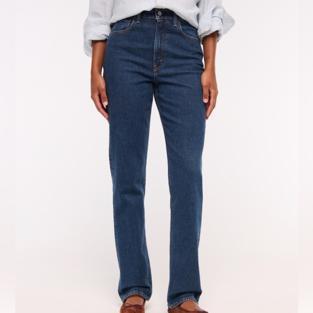 Abercrombie Curve Love High Rise 90s Straight Jean